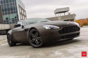 2018 Aston Martin Vantage on Vossen Wheels (HF-1)